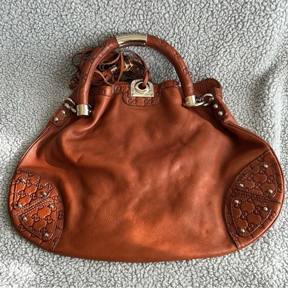 Gucci Tan Leather Shoulder Bag - Picture 1 of 9